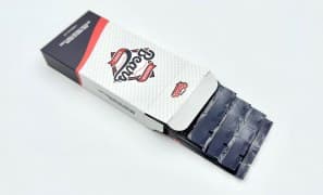 Doosan Bears collecting packs at GS25 — seasonal designs